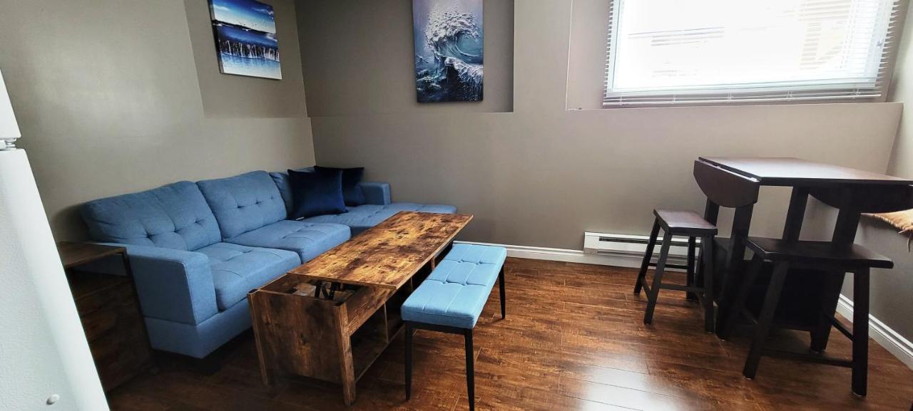 Blue Wave 2 Bedroom Suite Σασκάτουν Εξωτερικό φωτογραφία