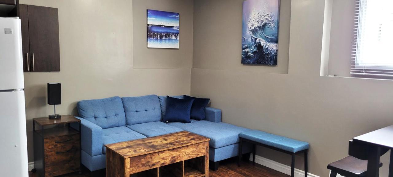 Blue Wave 2 Bedroom Suite Σασκάτουν Εξωτερικό φωτογραφία